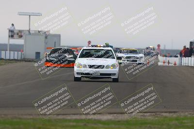 media/Jan-18-2026-CalClub SCCA (Sun) [[8bc6468723]]/Group 5 Race/Turn 1/